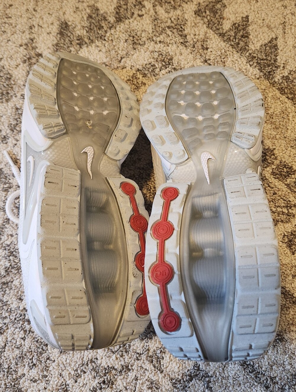White Women's Nike Air Max DN Shoes - Picture 8 of 9